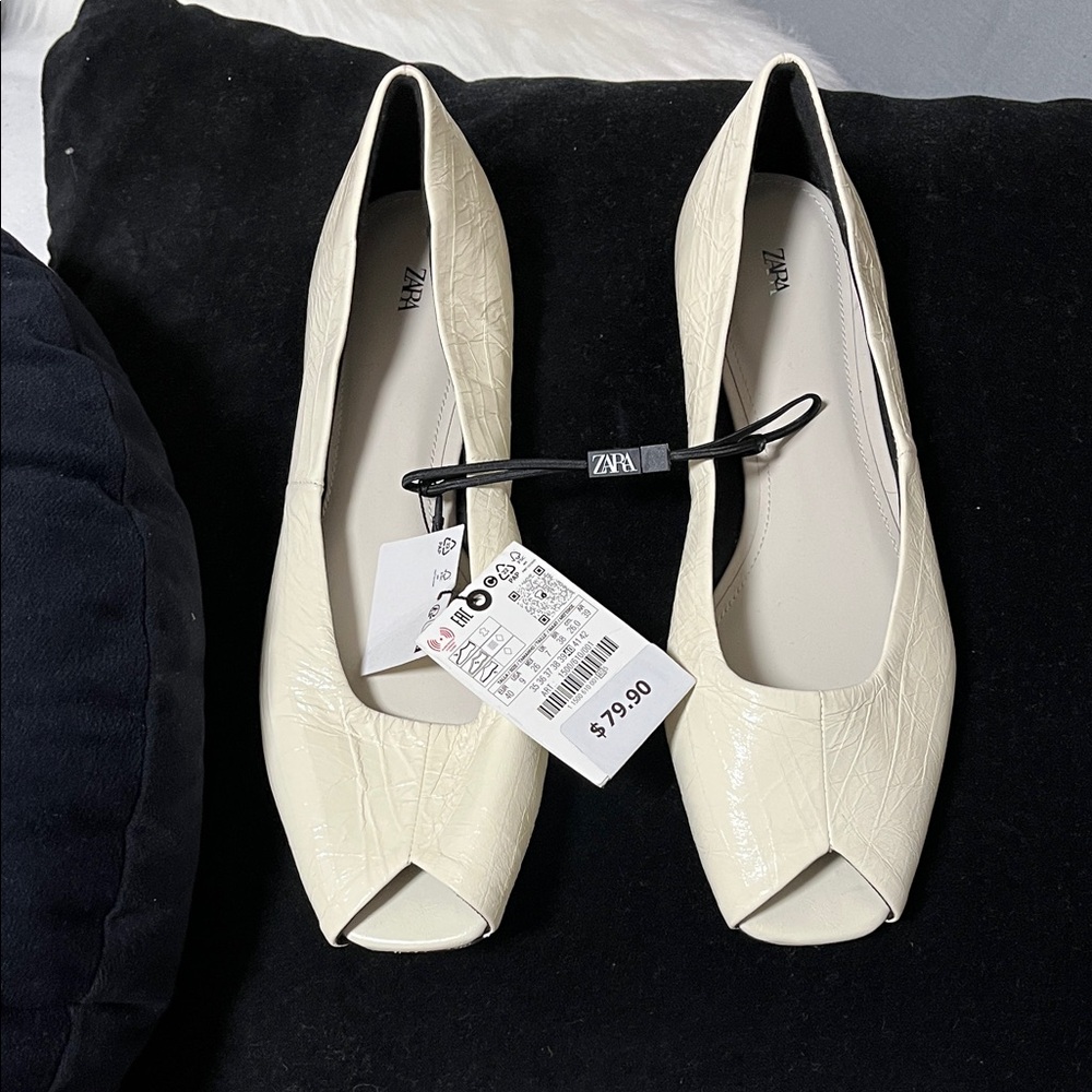 Zara Off-White Peep-Toe Heels
